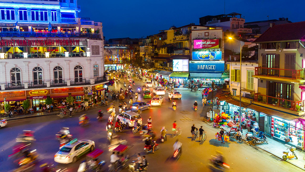 Hanoi Traffic Daunts Tourists - The New York Times