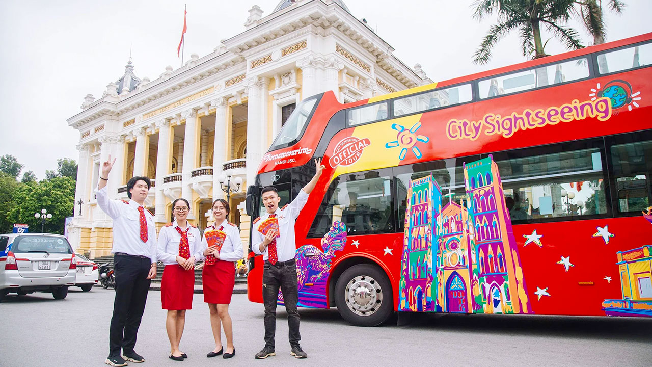 Giá vé đi xe buýt 2 tầng ở Hà Nội hợp lý