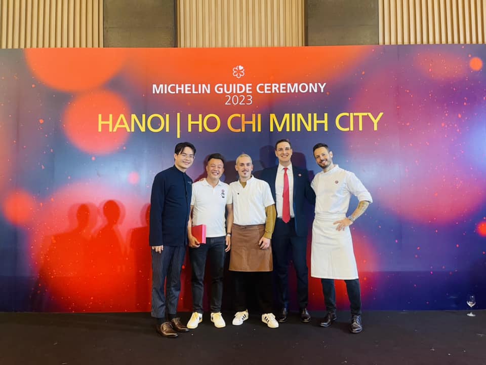 Chef Duong and the team of Michelin Guide Vietnam