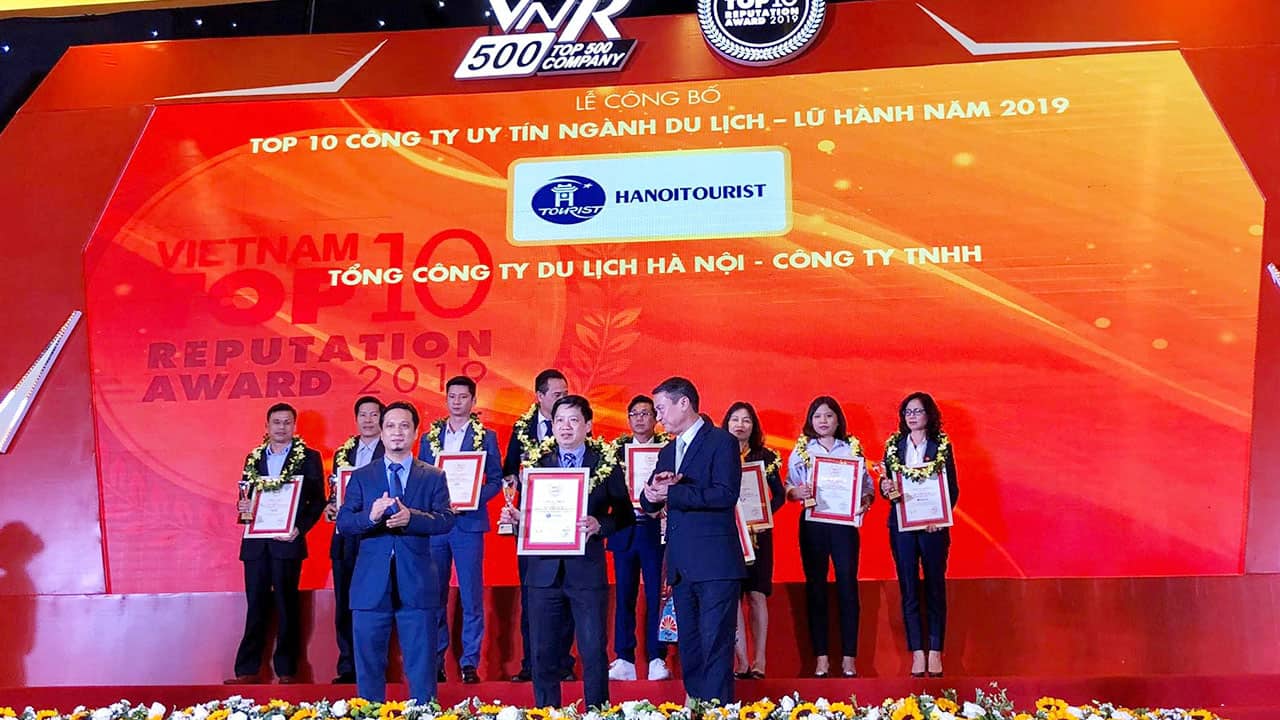 Hanoitourist vinh dự nhận nhiều giải thưởng du lịch