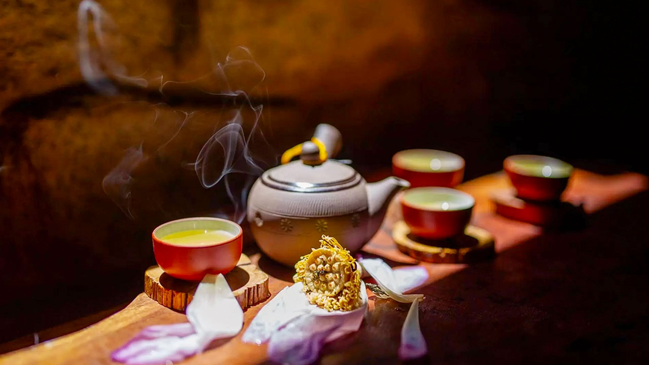 Tea in Vietnamese culture